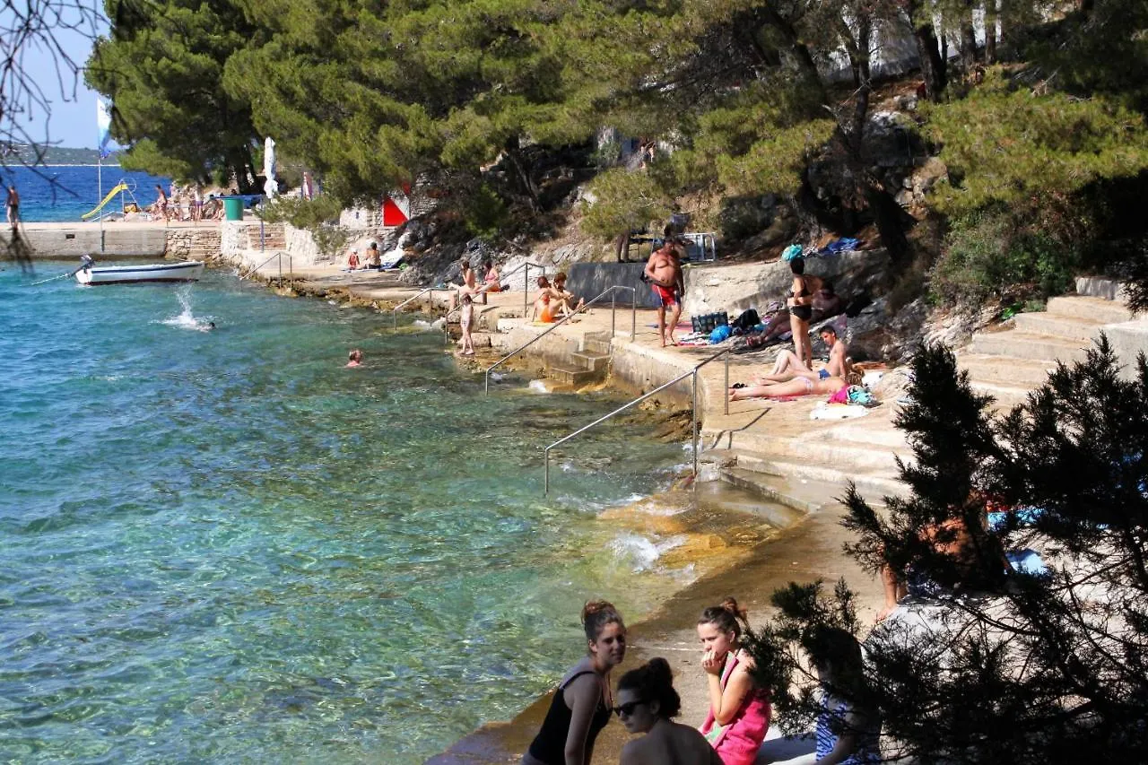 Apartments With A Parking Space Sali, Dugi Otok - 8154
