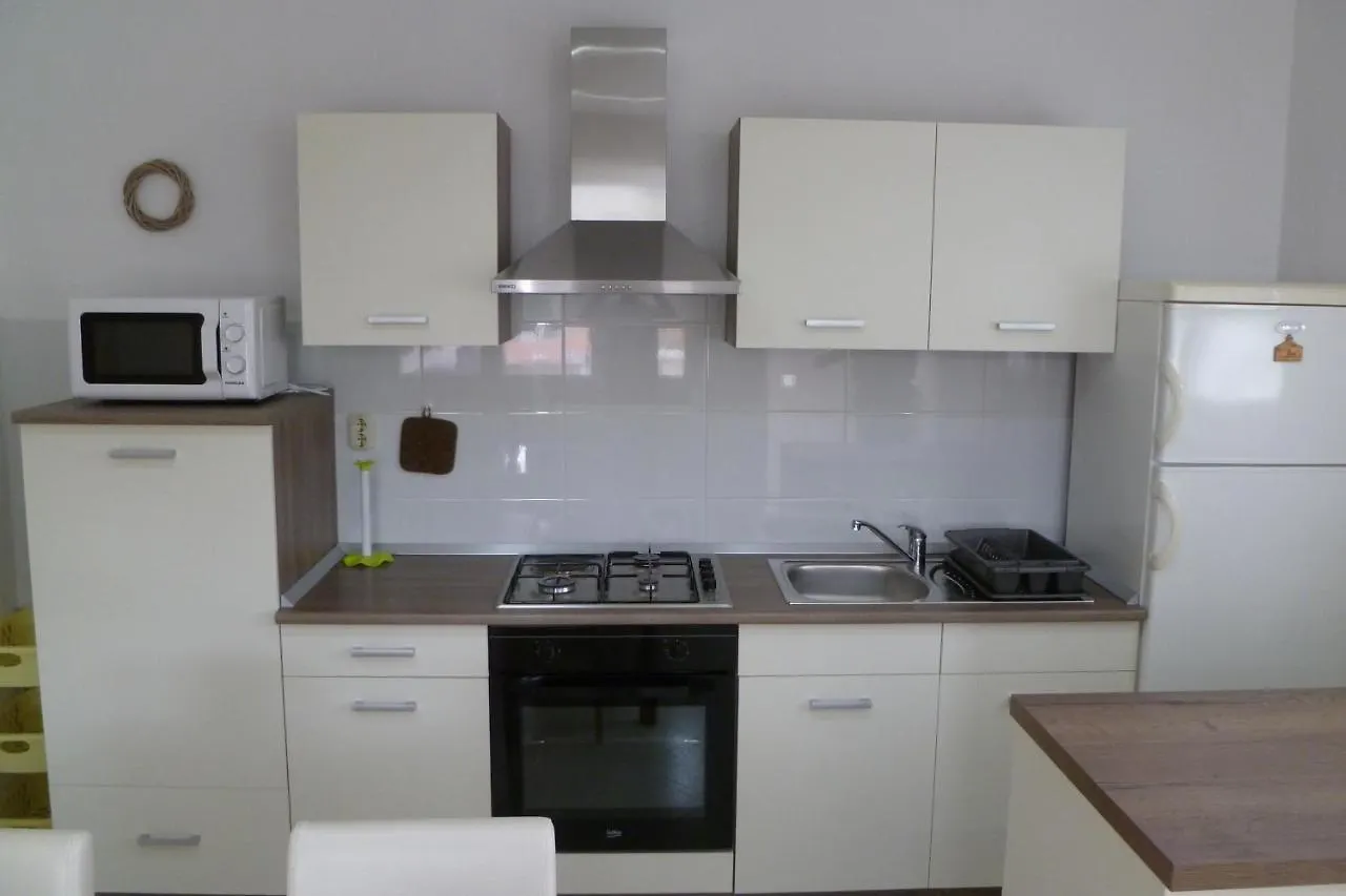 Apartments With A Parking Space Sali, Dugi Otok - 8154  Sali