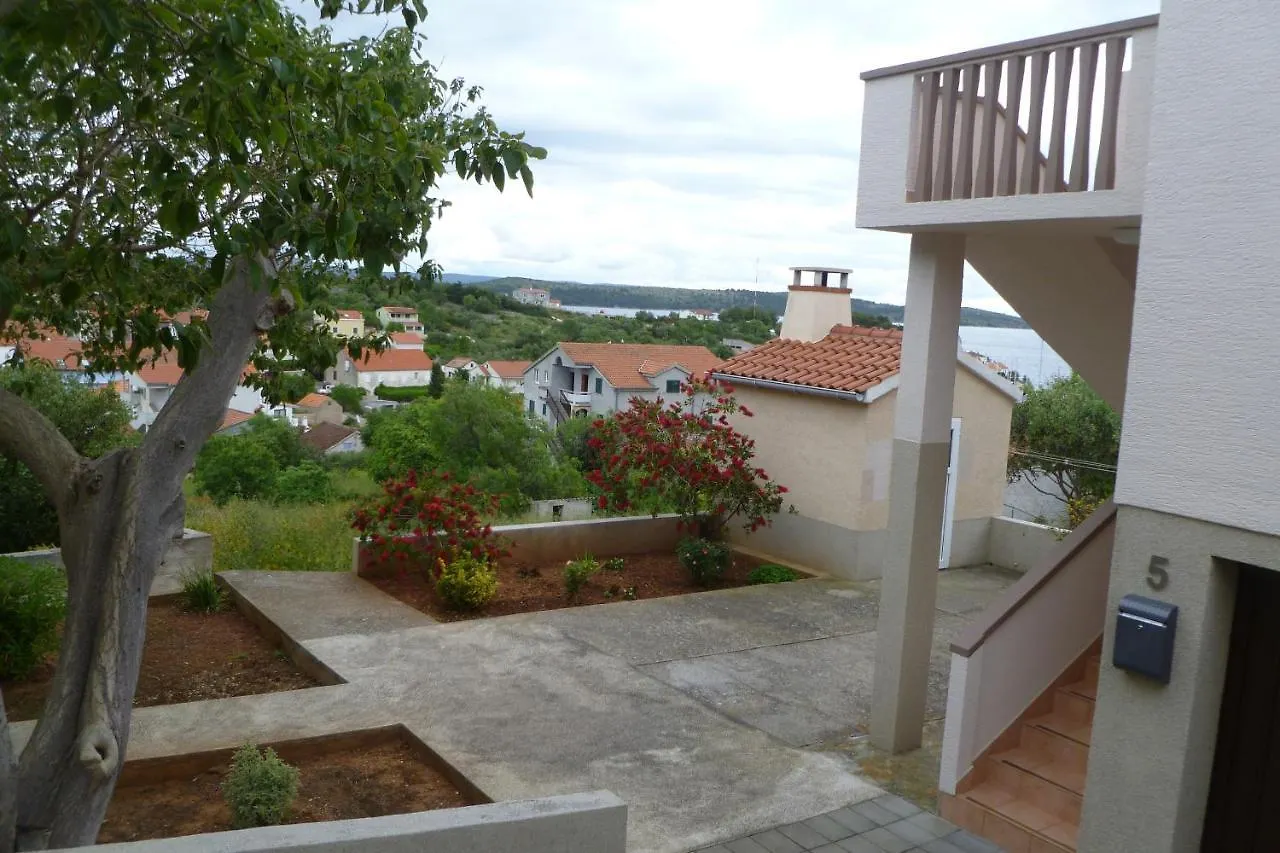 Apartments With A Parking Space Sali, Dugi Otok - 8154 Croatia